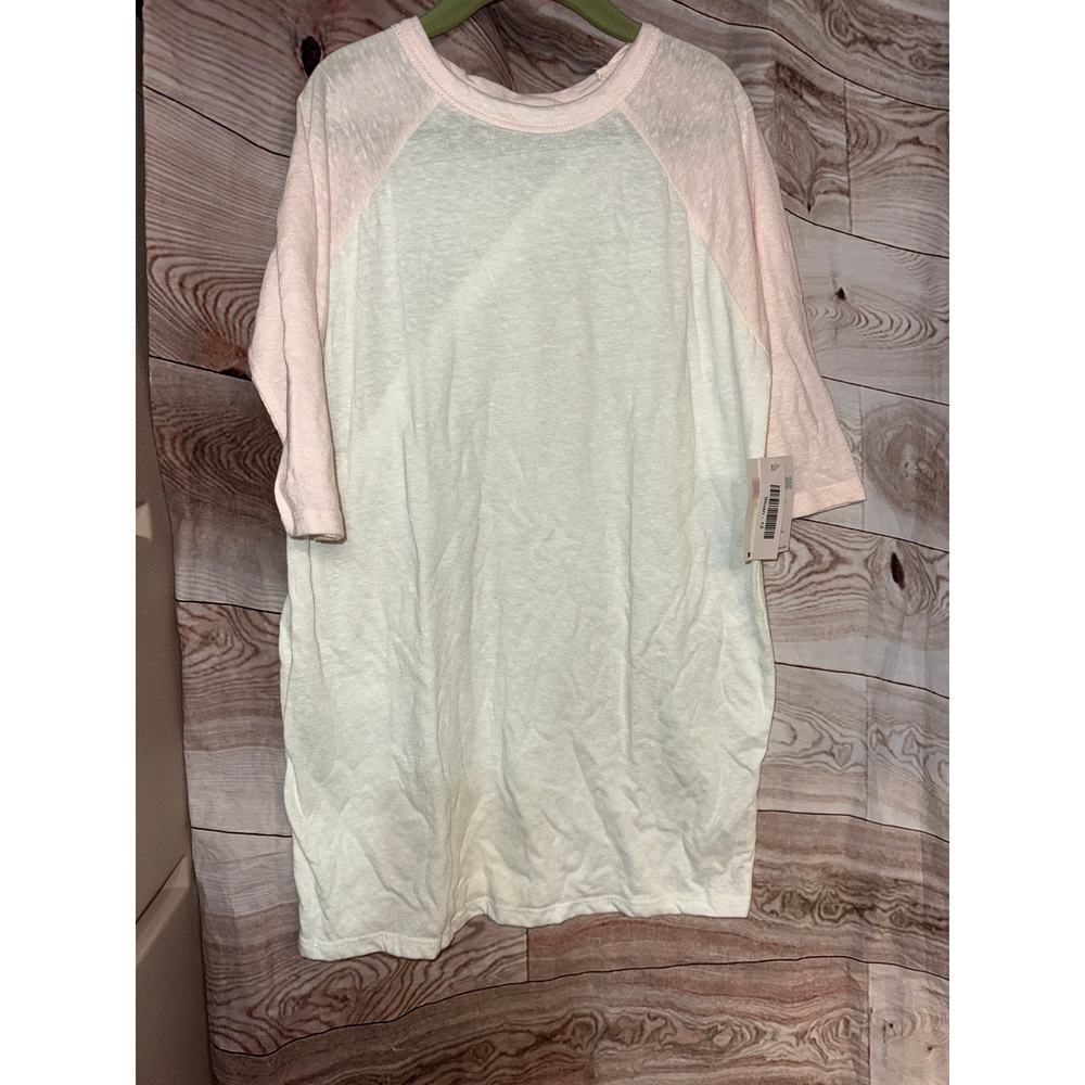 NEW KIDS SHIRT - size 12